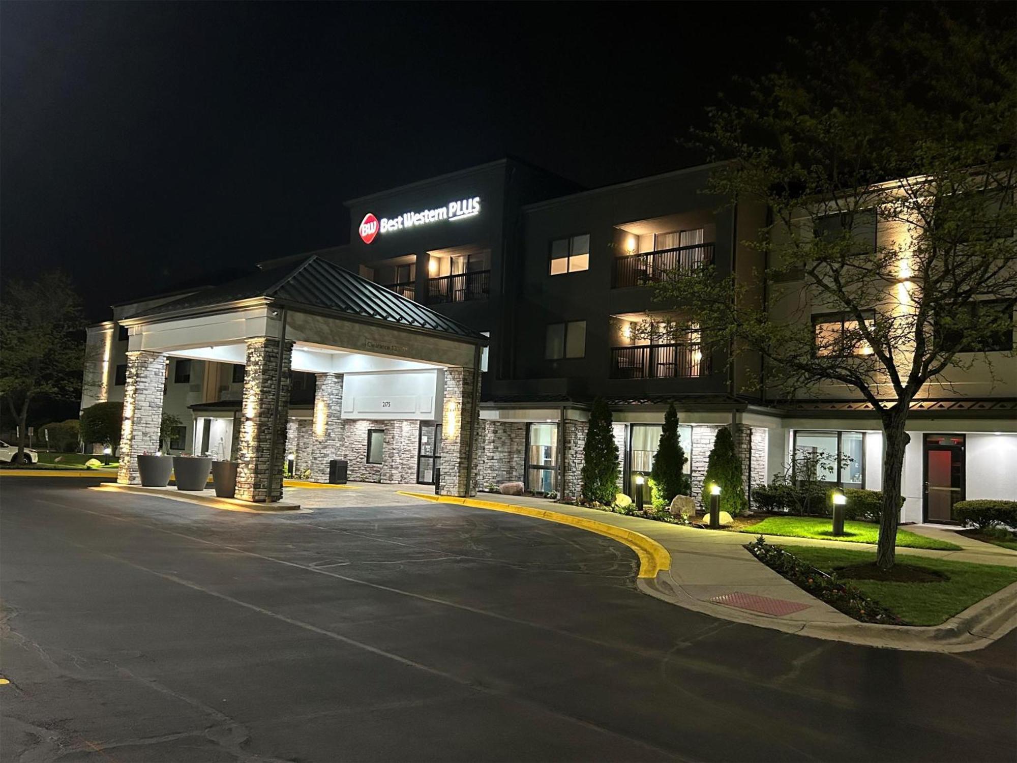 Best Western Plus Elgin - Chicago West Dundee Extérieur photo